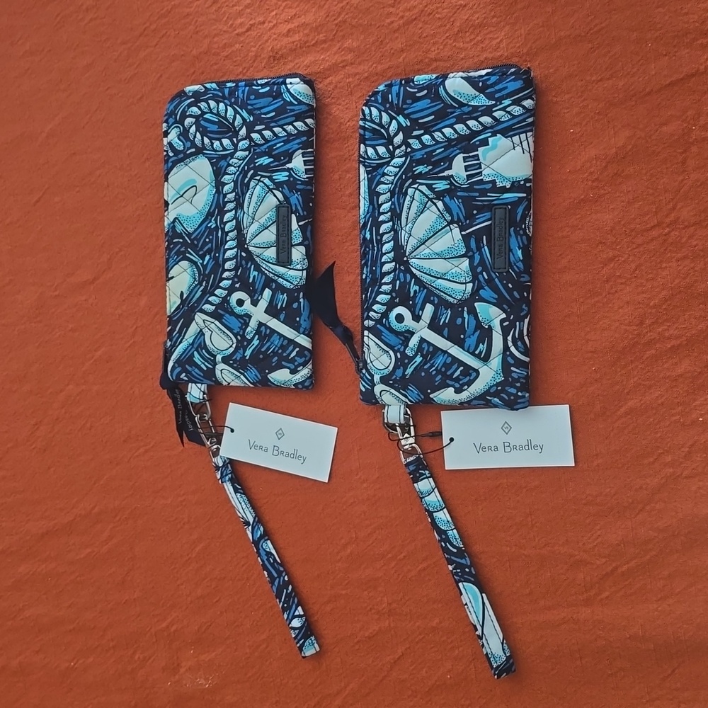 Vera Bradley RFDI Tech Wristlet.  "Shore Enough".  New w/tags.